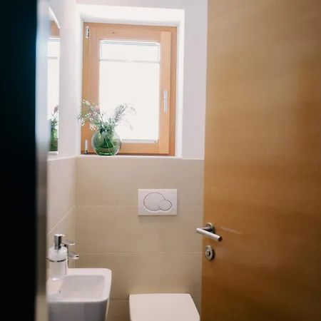 Gæstehus Tannberg 4*